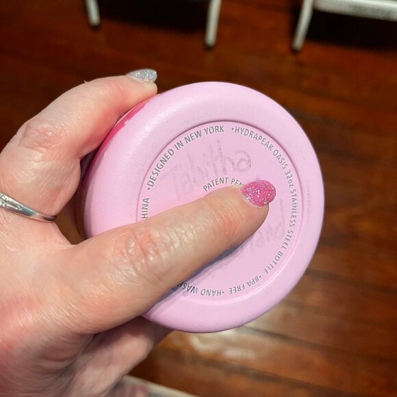 Pink Heart Patterned Water Bottle - Picture 9 of 10